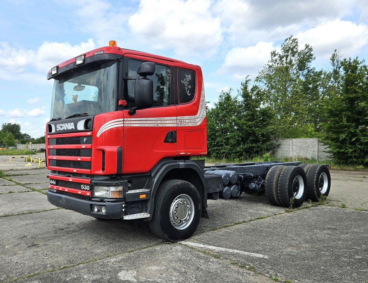 Scania 144 530 - 6x4 - full spring - retarder - Camión chasis: foto 1 Scania 144 530 - 6x4 - full spring - retarder - Camión chasis: foto 1