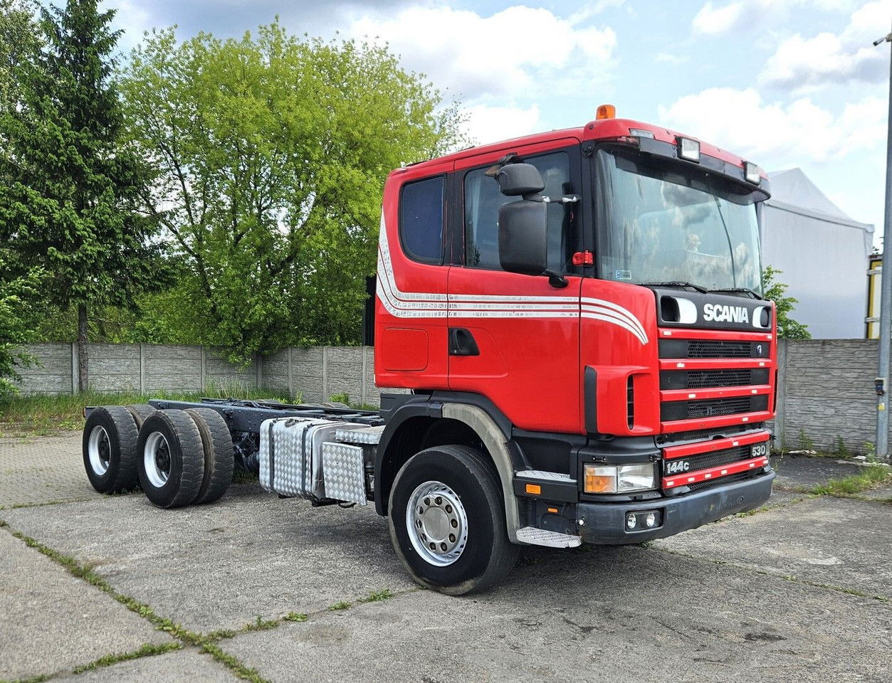 Scania 144 530 - 6x4 - full spring - retarder - Camión chasis: foto 2 Scania 144 530 - 6x4 - full spring - retarder - Camión chasis: foto 2