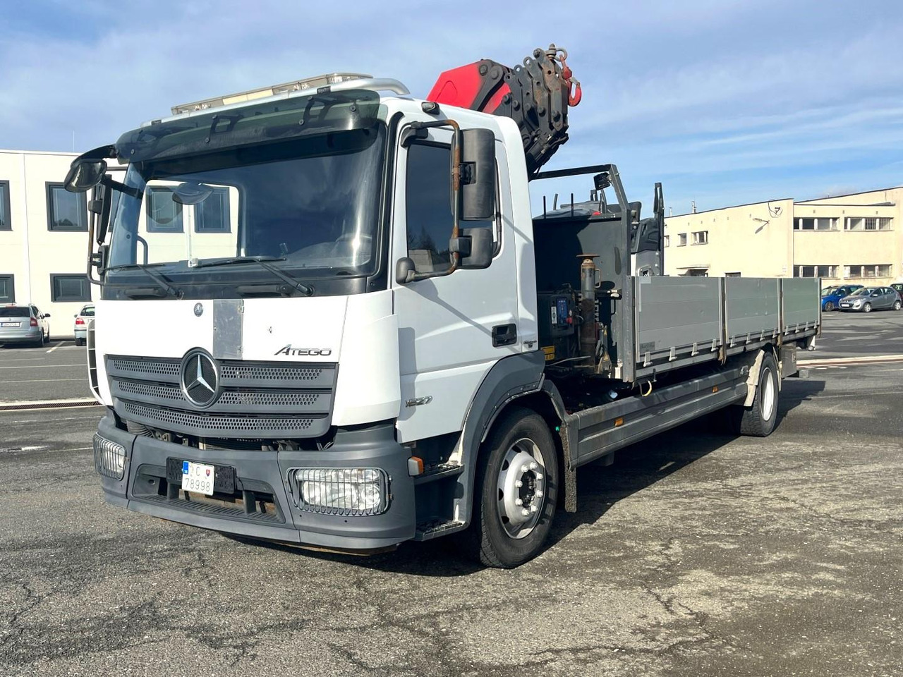 Mercedes truck ATEGO, 1527, Crane HMF 1120 - K5 - Camión caja abierta, Camión grúa: foto 3 Mercedes truck ATEGO, 1527, Crane HMF 1120 - K5 - Camión caja abierta, Camión grúa: foto 3
