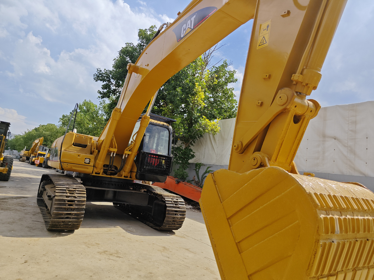 CATERPILLAR 330C - Excavadora de cadenas: foto 2 CATERPILLAR 330C - Excavadora de cadenas: foto 2