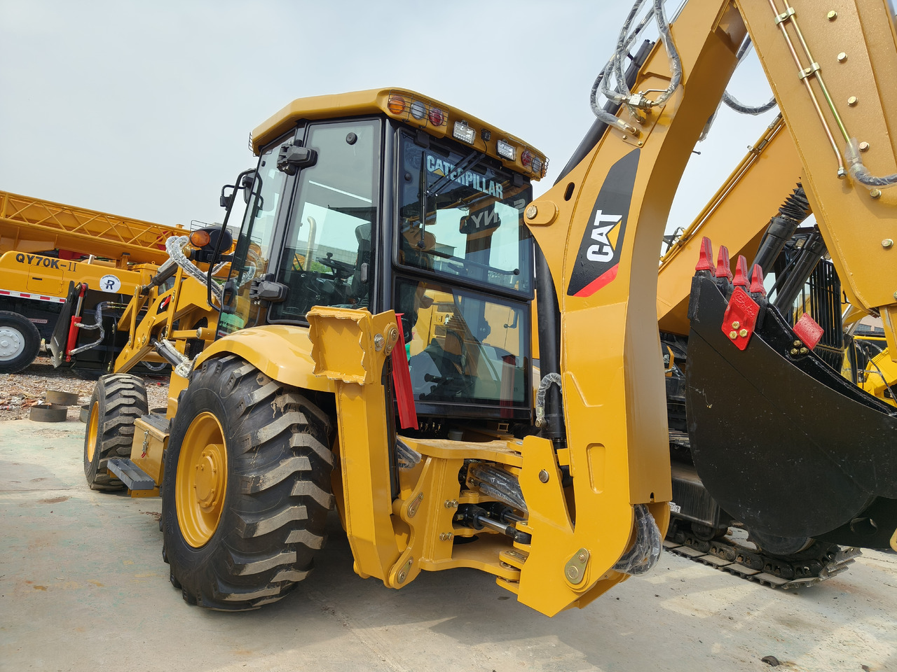 CATERPILLAR 420F Backhoe Loader - Retroexcavadora: foto 2 CATERPILLAR 420F Backhoe Loader - Retroexcavadora: foto 2