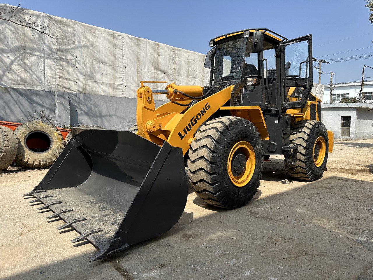 LIUGONG 856H used lugong 856 wheel loader - Cargadora de ruedas: foto 4 LIUGONG 856H used lugong 856 wheel loader - Cargadora de ruedas: foto 4