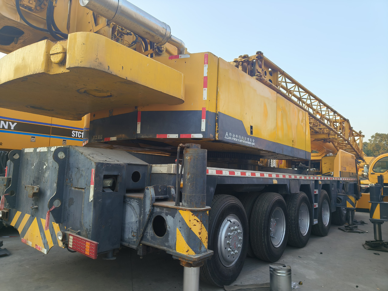 XCMG QY100K 100t truck crane - Autogrúa: foto 3 XCMG QY100K 100t truck crane - Autogrúa: foto 3