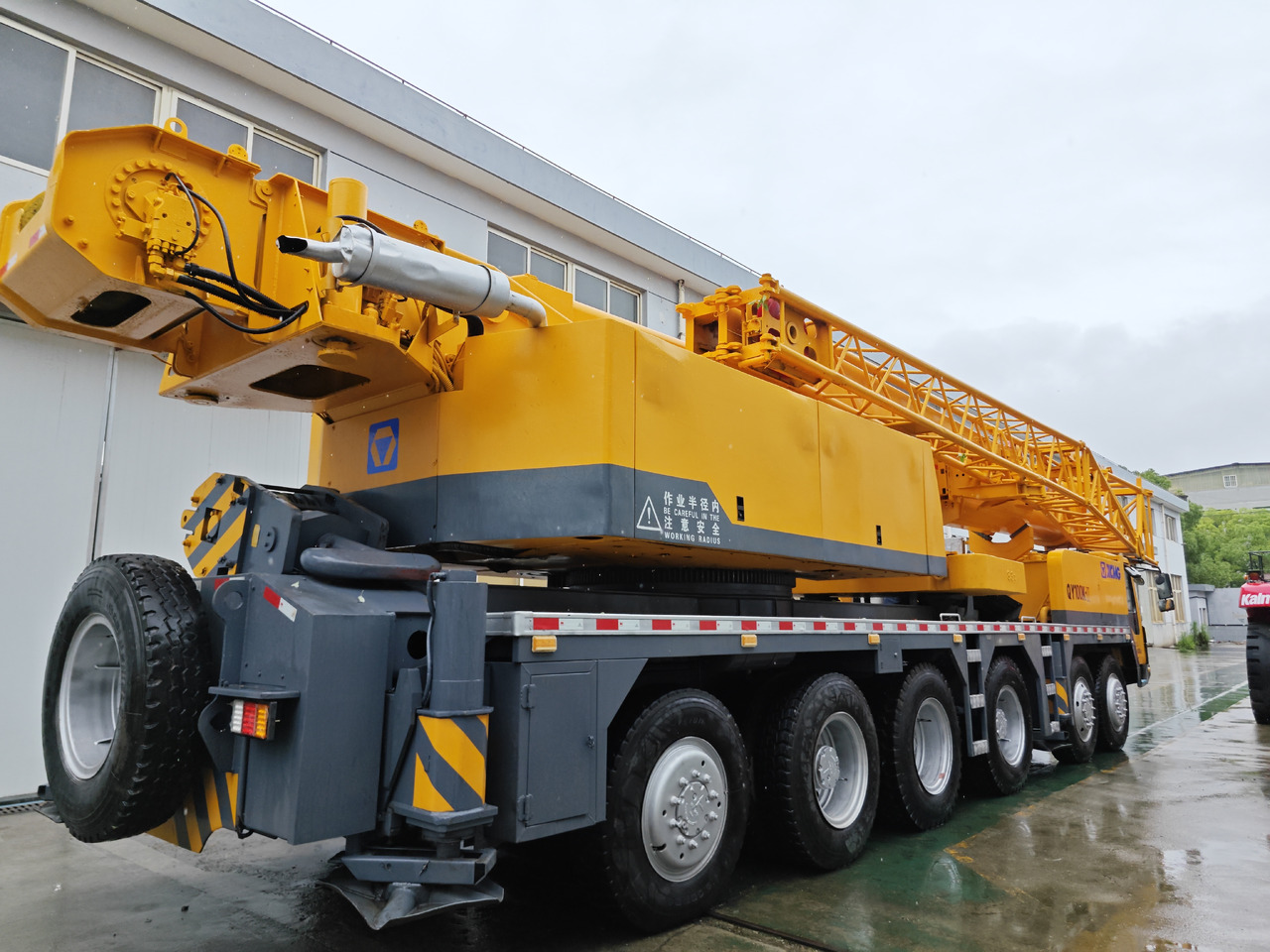 XCMG QY100K Used truck crane - Autogrúa: foto 4 XCMG QY100K Used truck crane - Autogrúa: foto 4