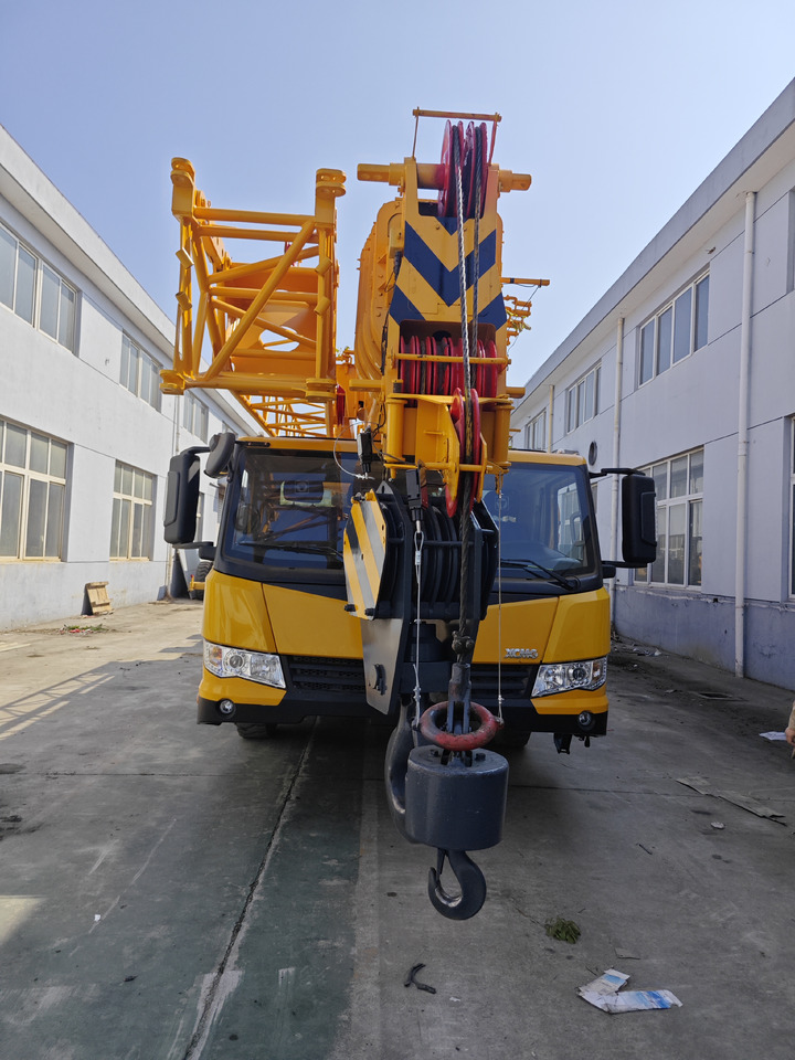 XCMG QY50KC Used Truck Crane - Autogrúa: foto 2 XCMG QY50KC Used Truck Crane - Autogrúa: foto 2