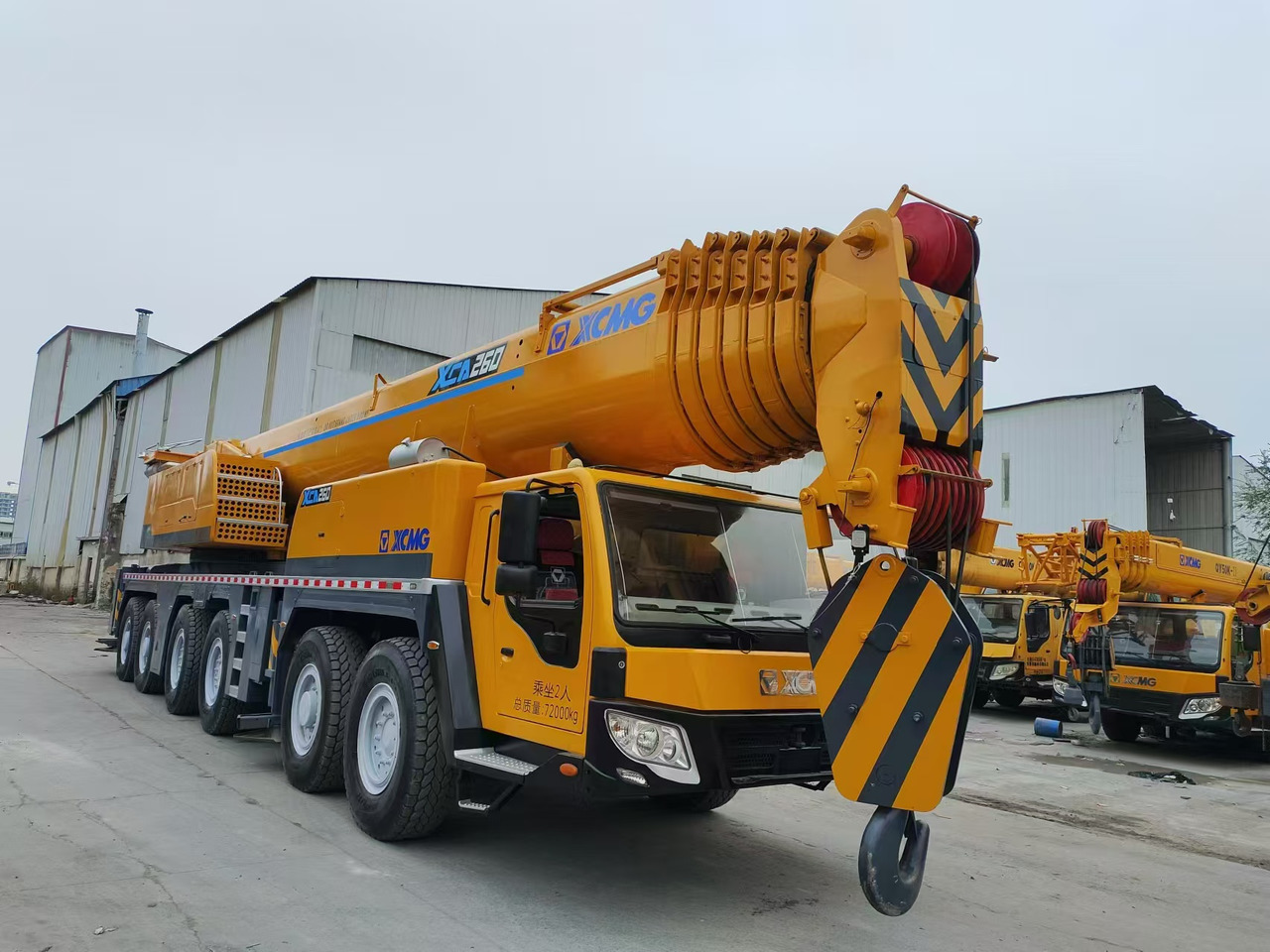 XCMG XCA260 260TON TRUCK CRANE - Autogrúa: foto 3 XCMG XCA260 260TON TRUCK CRANE - Autogrúa: foto 3
