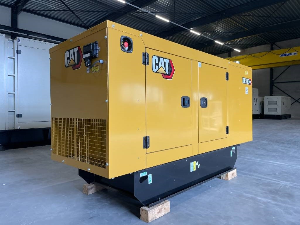 CAT DE110GC - 110 kVA Stand-by Generator - DPX-18208 - Generador industriale: foto 2 CAT DE110GC - 110 kVA Stand-by Generator - DPX-18208 - Generador industriale: foto 2