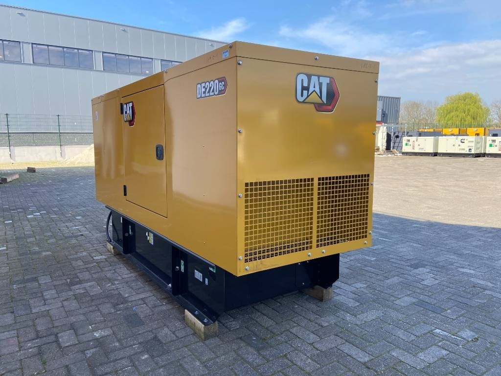 CAT DE220GC - 220 kVA Stand-by Generator - DPX-18212 - Generador industriale: foto 2 CAT DE220GC - 220 kVA Stand-by Generator - DPX-18212 - Generador industriale: foto 2