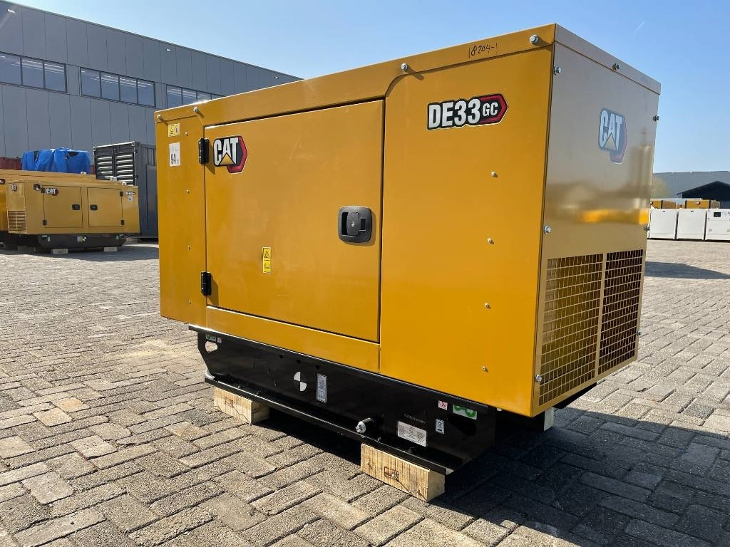 CAT DE33GC - 33 kVA Stand-by Generator Set - DPX-18204 - Generador industriale: foto 4 CAT DE33GC - 33 kVA Stand-by Generator Set - DPX-18204 - Generador industriale: foto 4