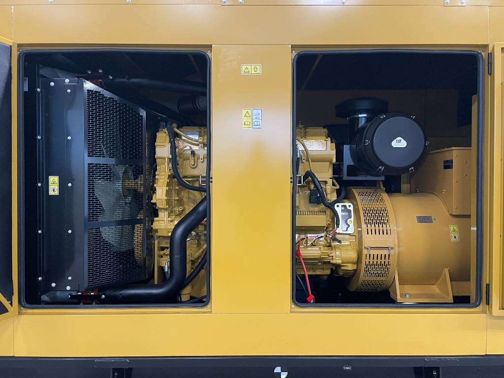Leasing de CAT DE715GC - 715 kVA Stand-by Generator - DPX-18224 CAT DE715GC - 715 kVA Stand-by Generator - DPX-18224: foto 7 Leasing de CAT DE715GC - 715 kVA Stand-by Generator - DPX-18224 CAT DE715GC - 715 kVA Stand-by Generator - DPX-18224: foto 7