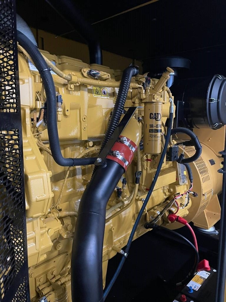 Leasing de CAT DE715GC - 715 kVA Stand-by Generator - DPX-18224 CAT DE715GC - 715 kVA Stand-by Generator - DPX-18224: foto 17 Leasing de CAT DE715GC - 715 kVA Stand-by Generator - DPX-18224 CAT DE715GC - 715 kVA Stand-by Generator - DPX-18224: foto 17