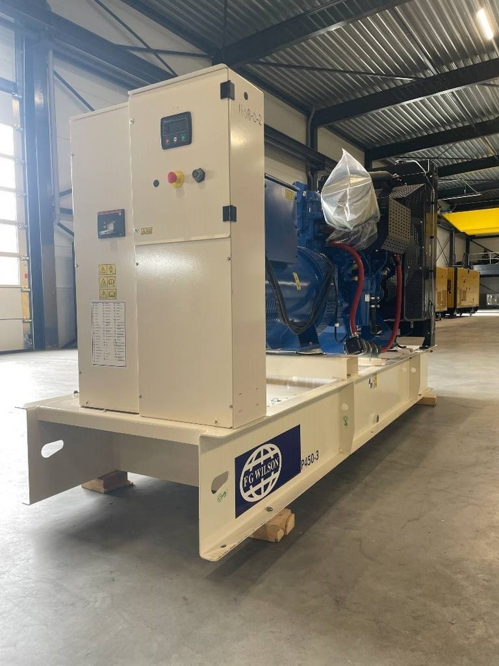 FG Wilson P450-3 - 450 kVA Open Genset - DPX-16018-O - Generador industriale: foto 3 FG Wilson P450-3 - 450 kVA Open Genset - DPX-16018-O - Generador industriale: foto 3