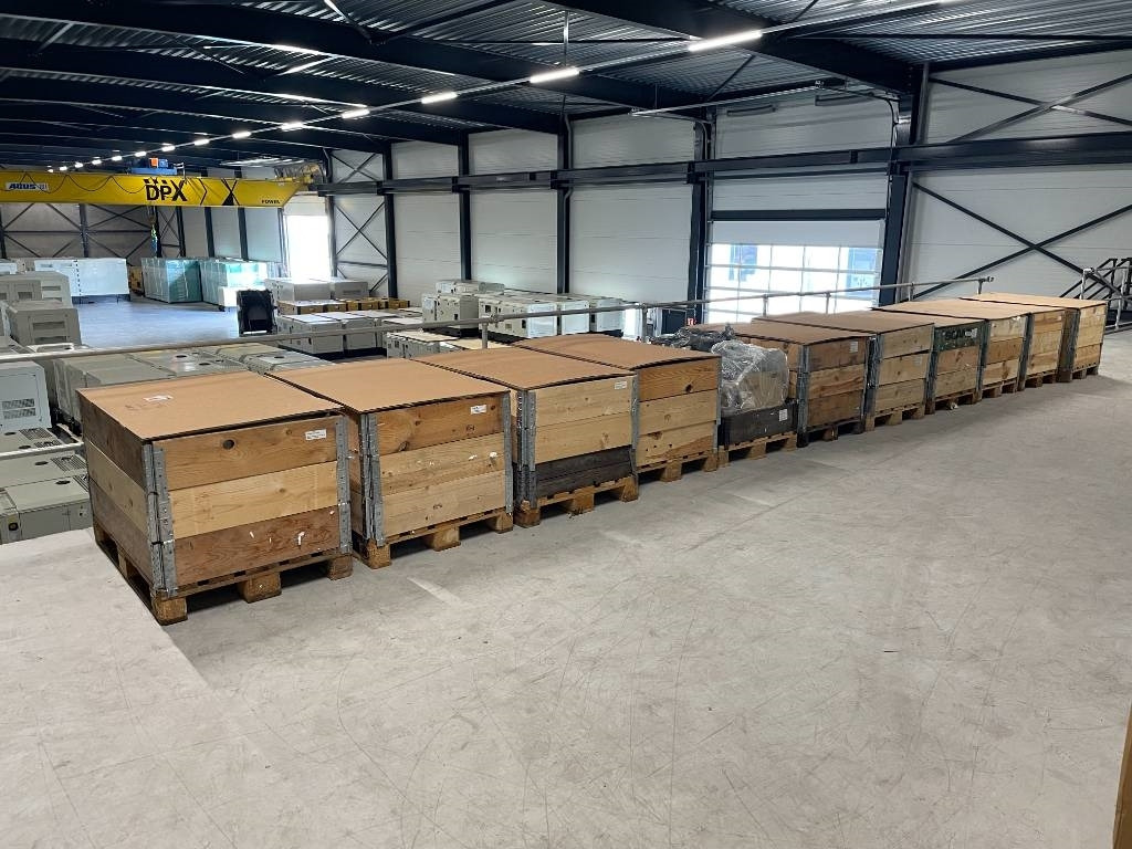 Maquinaria de construcción nuevo Mitsubishi Circuit breaker 3200A - AE3200-SW 4P - DPX-12648: foto 14