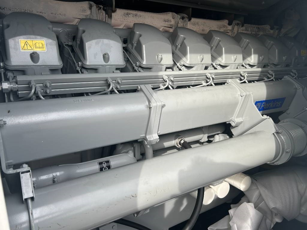 Perkins 4016-TAG2A - 2.200 kVA Generator - DPX-19826 - Generador industriale: foto 4 Perkins 4016-TAG2A - 2.200 kVA Generator - DPX-19826 - Generador industriale: foto 4