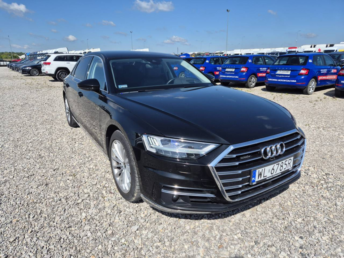 AUDI A8 L SEDAN - Sedan: foto 1 AUDI A8 L SEDAN - Sedan: foto 1