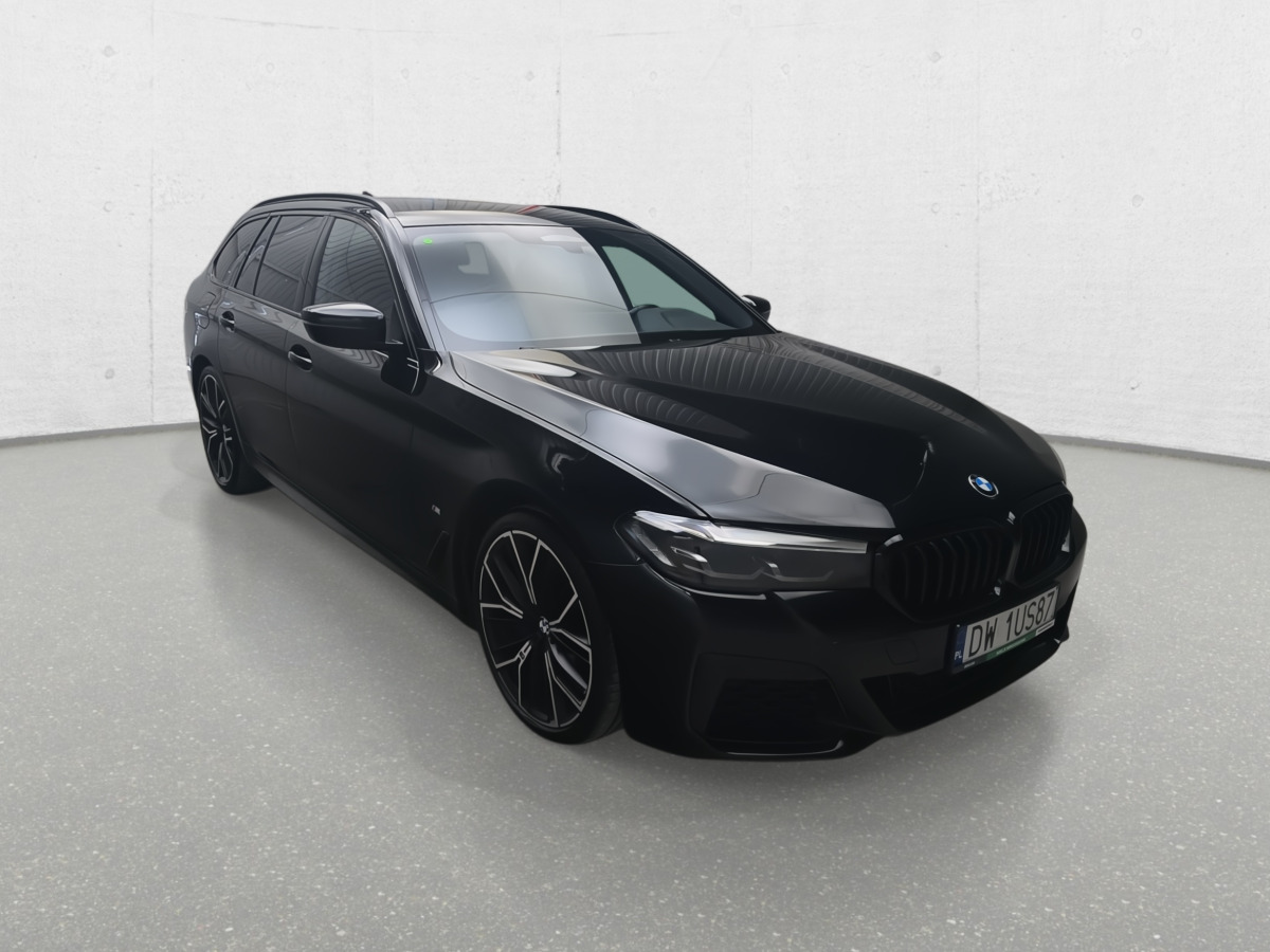 BMW 530D XDRIVE KOMBI - Coche: foto 1 BMW 530D XDRIVE KOMBI - Coche: foto 1