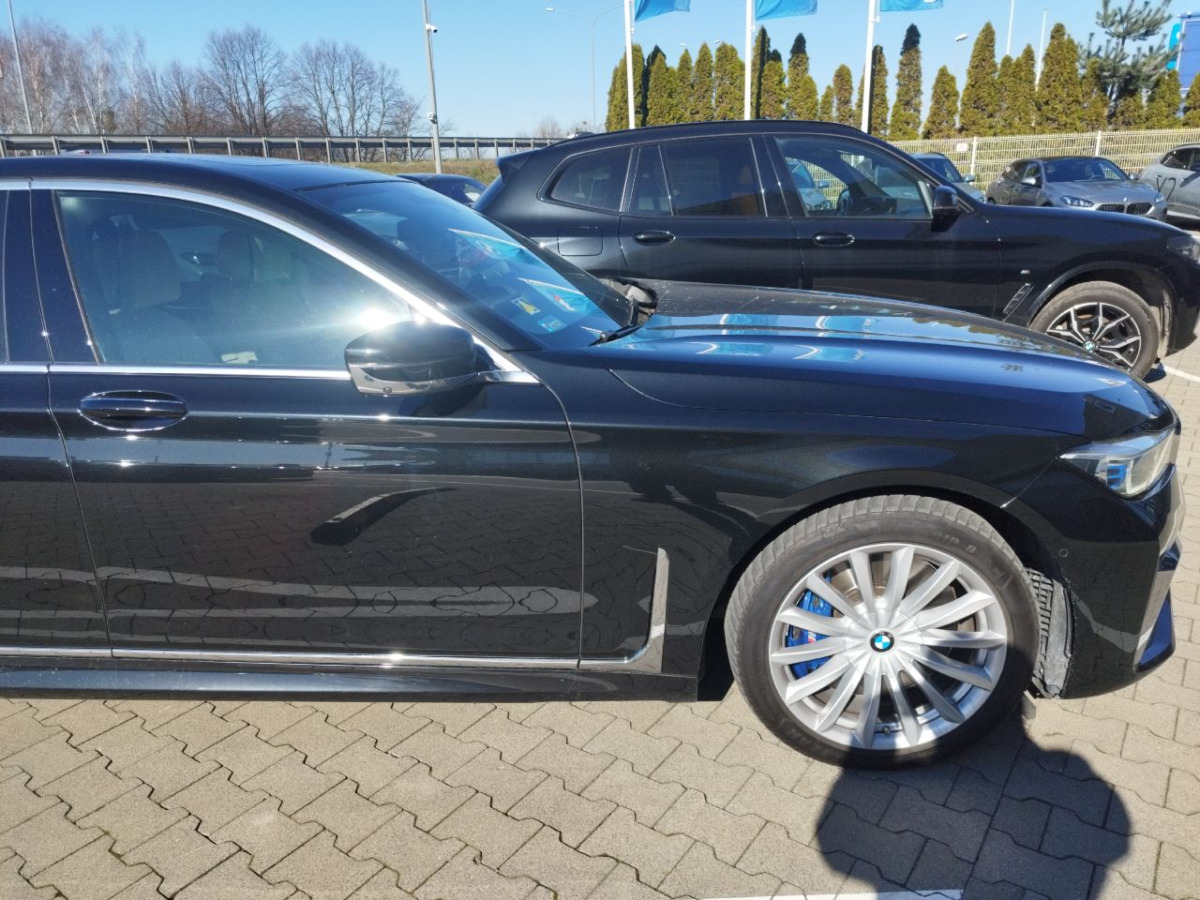 BMW 750I XDRIVE SEDAN - Coche: foto 3 BMW 750I XDRIVE SEDAN - Coche: foto 3