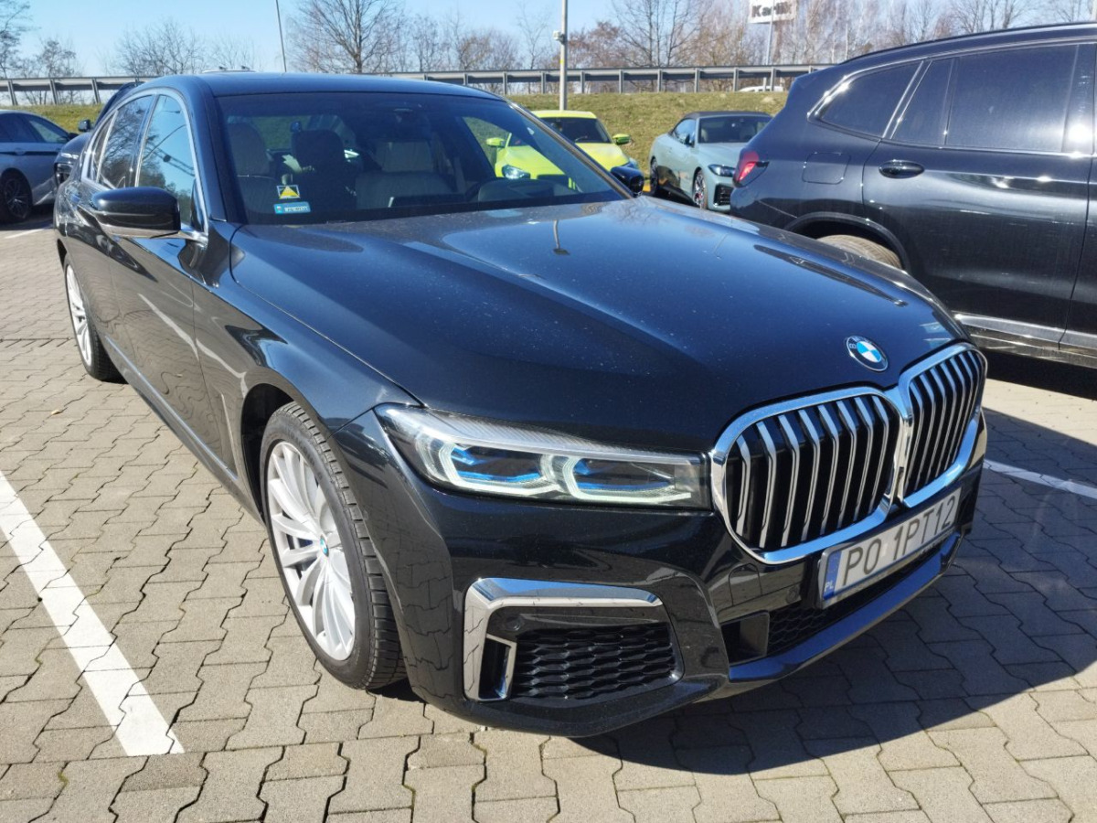 BMW 750I XDRIVE SEDAN - Coche: foto 1 BMW 750I XDRIVE SEDAN - Coche: foto 1