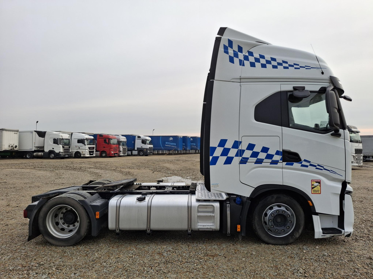 IVECO AS440ST/FP LT CIĄGNIK SIODŁOWY - Cabeza tractora: foto 4 IVECO AS440ST/FP LT CIĄGNIK SIODŁOWY - Cabeza tractora: foto 4