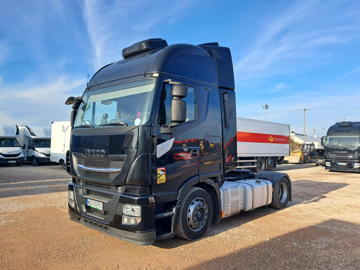 IVECO AS440T/ FP LT CIĄGNIK SIODŁOWY - Cabeza tractora: foto 2 IVECO AS440T/ FP LT CIĄGNIK SIODŁOWY - Cabeza tractora: foto 2