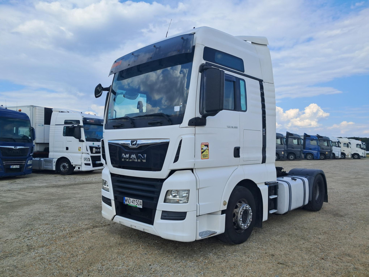 MAN TGX 18.500 4X2 BLS CIĄGNIK SIODŁOWY - Cabeza tractora: foto 2 MAN TGX 18.500 4X2 BLS CIĄGNIK SIODŁOWY - Cabeza tractora: foto 2