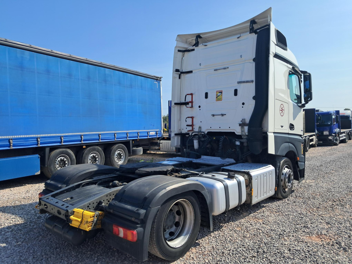 MERCEDES BENZ ACTROS CIĄGNIK SIODŁOWY - Cabeza tractora: foto 4 MERCEDES BENZ ACTROS CIĄGNIK SIODŁOWY - Cabeza tractora: foto 4
