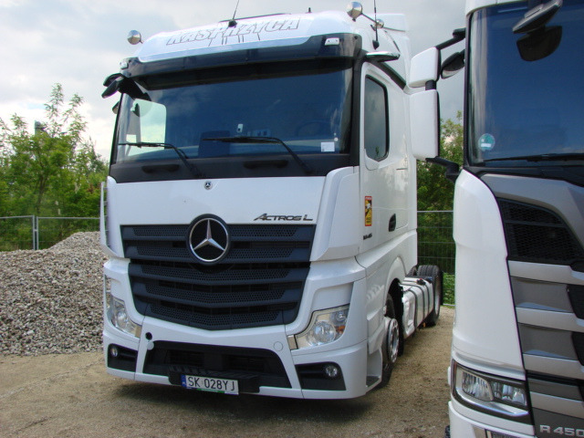 MERCEDES BENZ ACTROS CIĄGNIK SIODŁOWY - Cabeza tractora: foto 2 MERCEDES BENZ ACTROS CIĄGNIK SIODŁOWY - Cabeza tractora: foto 2