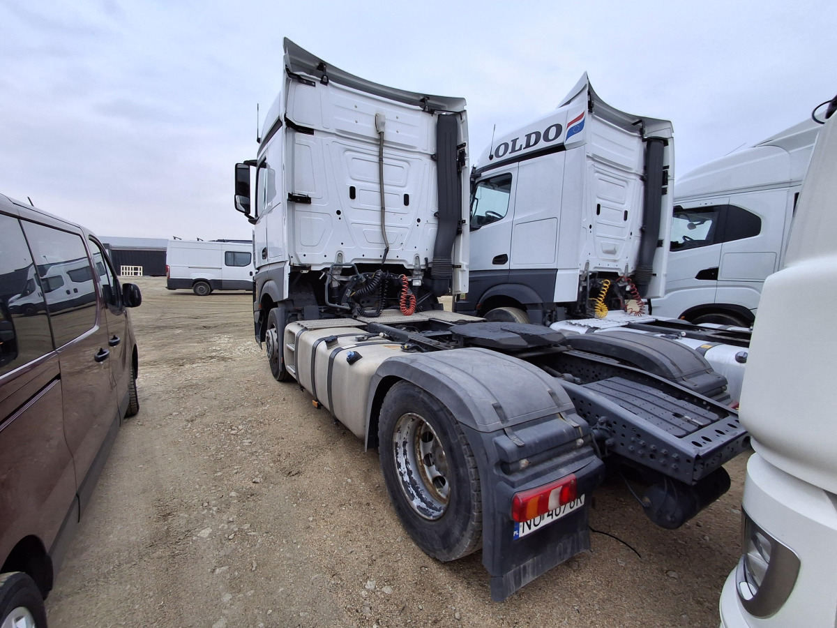 MERCEDES BENZ ACTROS CIĄGNIK SIODŁOWY - Cabeza tractora: foto 5 MERCEDES BENZ ACTROS CIĄGNIK SIODŁOWY - Cabeza tractora: foto 5