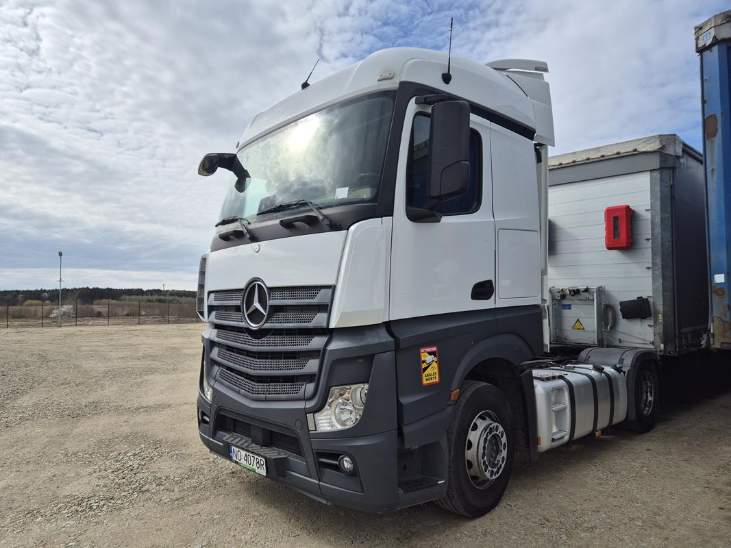 MERCEDES BENZ ACTROS CIĄGNIK SIODŁOWY - Cabeza tractora: foto 4 MERCEDES BENZ ACTROS CIĄGNIK SIODŁOWY - Cabeza tractora: foto 4