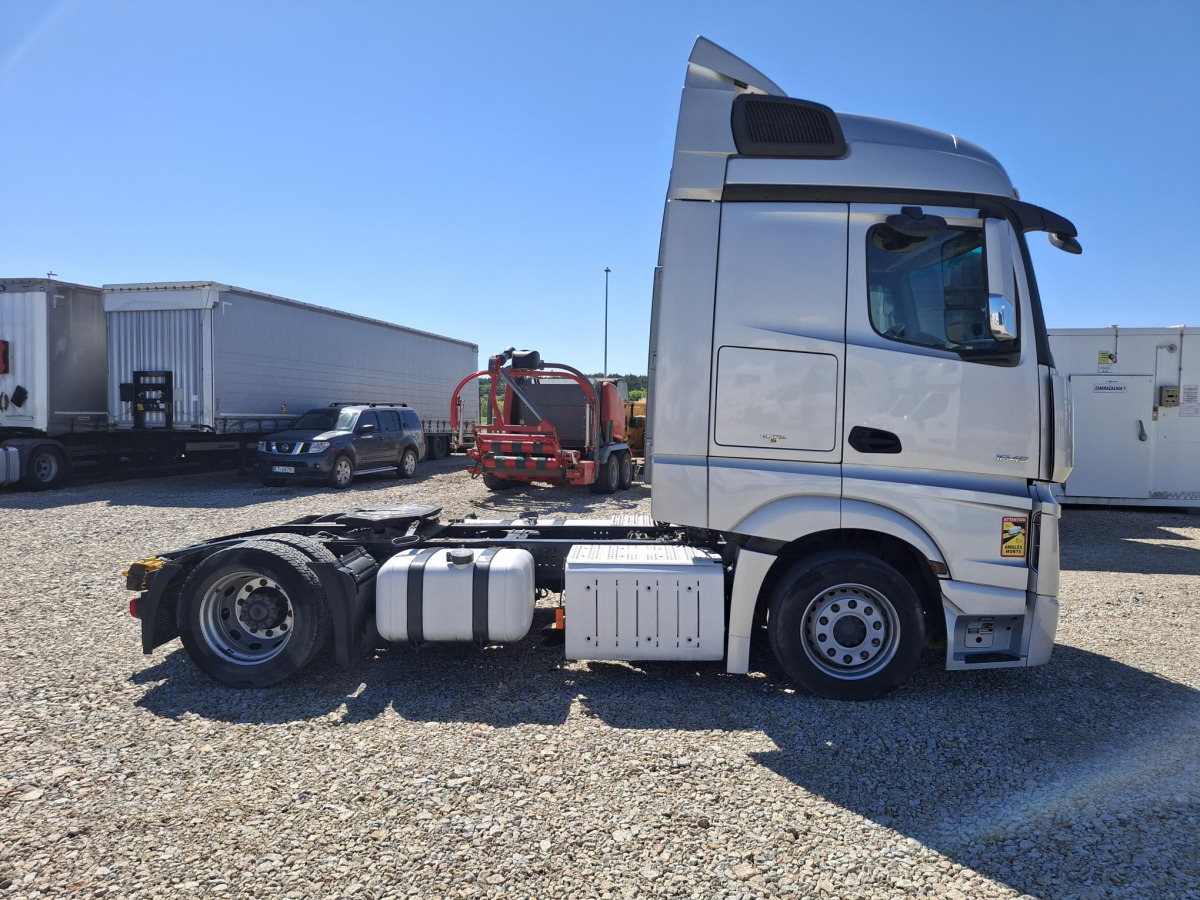 MERCEDES BENZ ACTROS CIĄGNIK SIODŁOWY - Cabeza tractora: foto 4 MERCEDES BENZ ACTROS CIĄGNIK SIODŁOWY - Cabeza tractora: foto 4