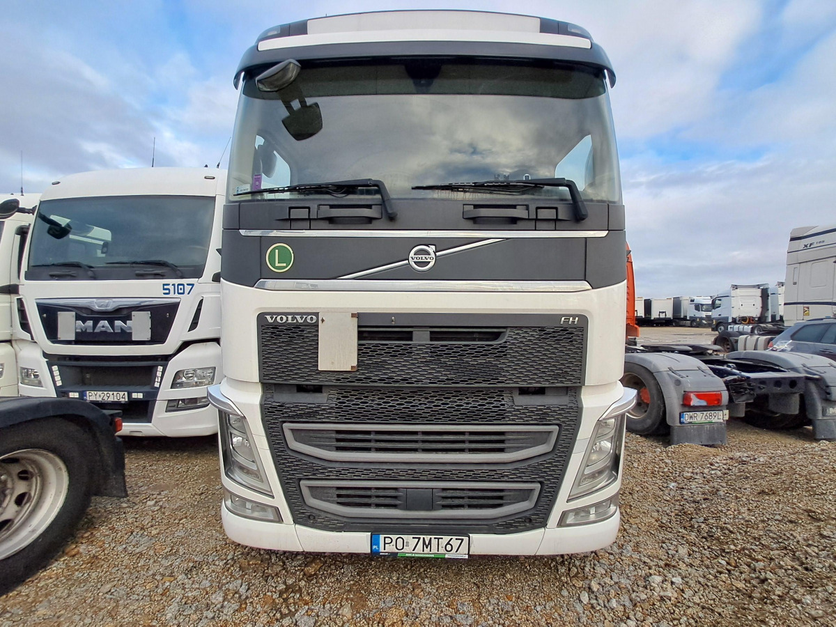 VOLVO FH 460 CIĄGNIK SIODŁOWY - Cabeza tractora: foto 3 VOLVO FH 460 CIĄGNIK SIODŁOWY - Cabeza tractora: foto 3