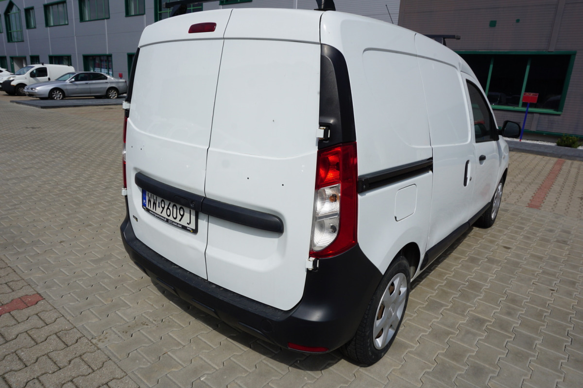 DACIA DOKKER FURGON BLASZAK - Furgón: foto 3 DACIA DOKKER FURGON BLASZAK - Furgón: foto 3