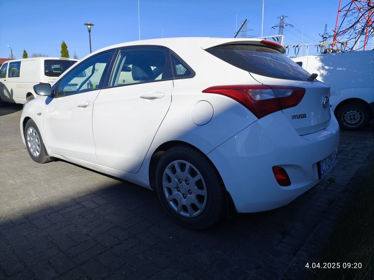 HYUNDAI I30 HATCHBACK - Hatchback: foto 4 HYUNDAI I30 HATCHBACK - Hatchback: foto 4