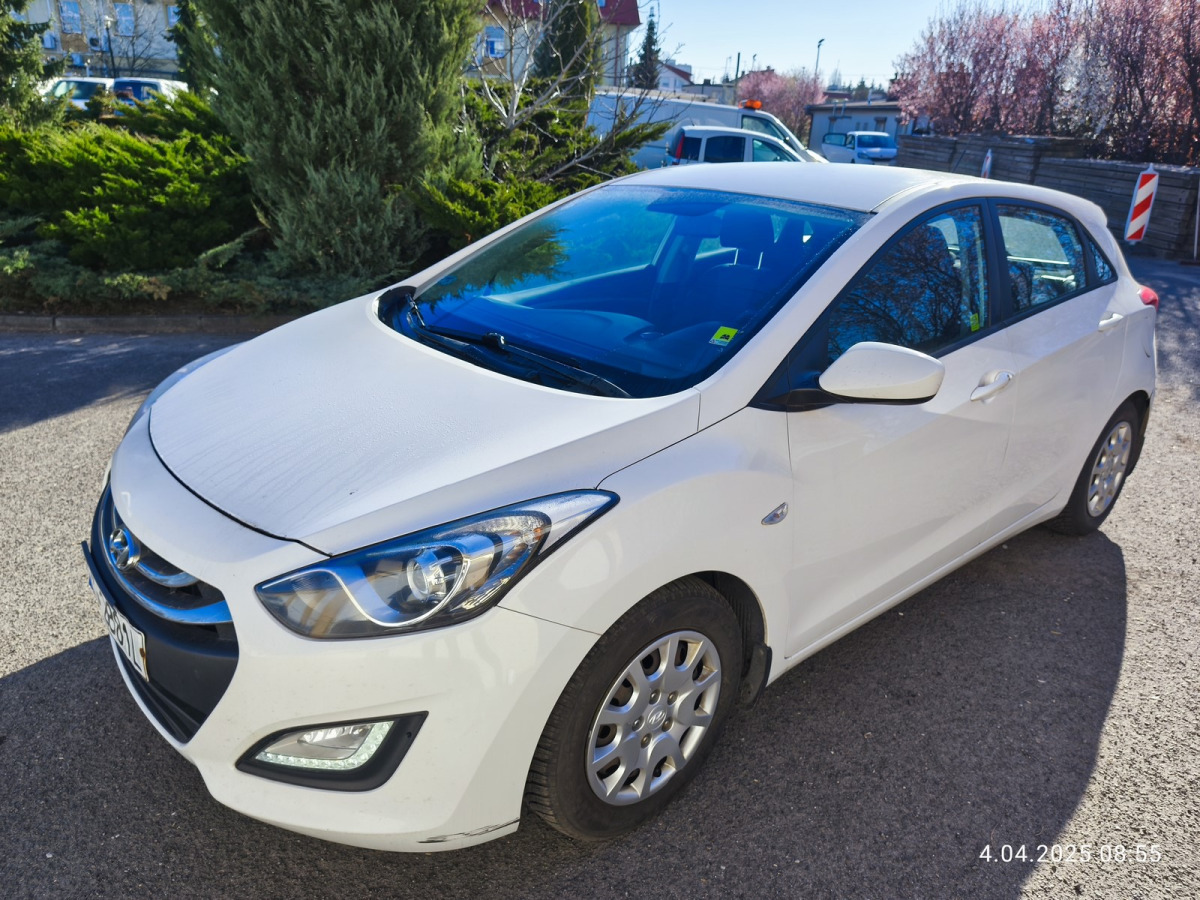 HYUNDAI I30 HATCHBACK - Hatchback: foto 2 HYUNDAI I30 HATCHBACK - Hatchback: foto 2
