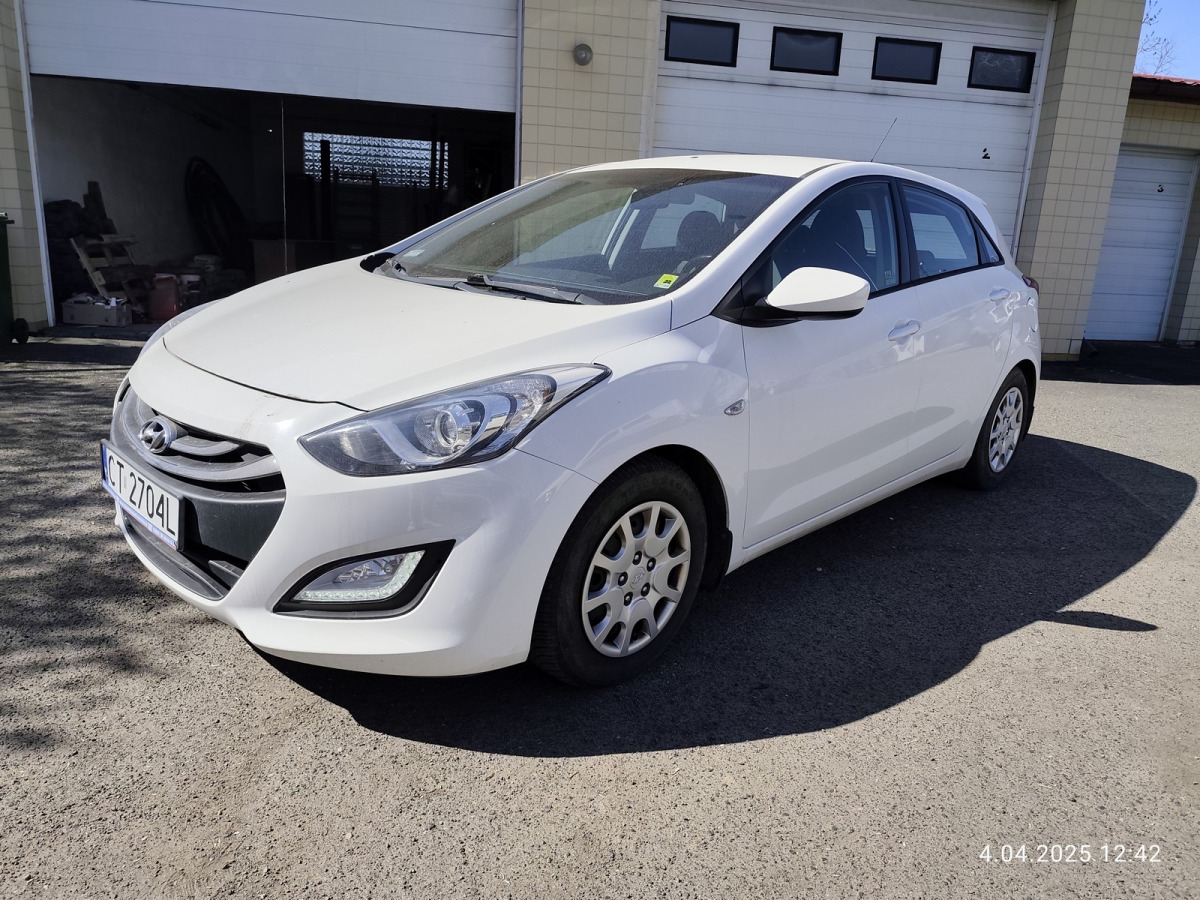 HYUNDAI I30 HATCHBACK - Hatchback: foto 2 HYUNDAI I30 HATCHBACK - Hatchback: foto 2