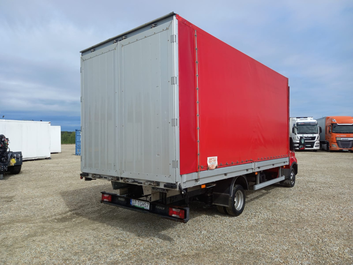 IVECO DAILY PLANDEKA - Furgoneta con lona: foto 4 IVECO DAILY PLANDEKA - Furgoneta con lona: foto 4