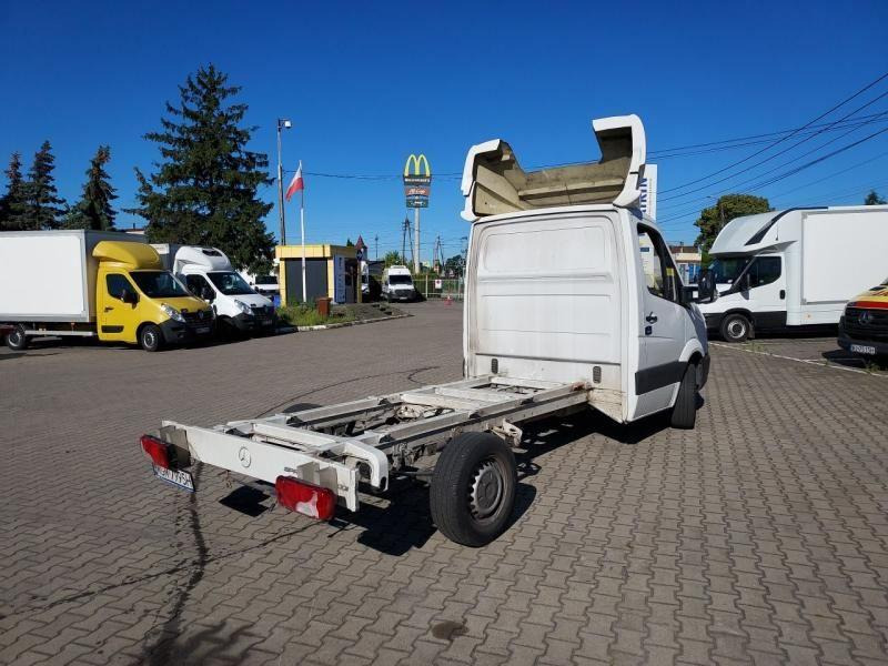 MERCEDES BENZ SPRINTER RAMA DO ZABUDOWY - Camión chasis: foto 4 MERCEDES BENZ SPRINTER RAMA DO ZABUDOWY - Camión chasis: foto 4