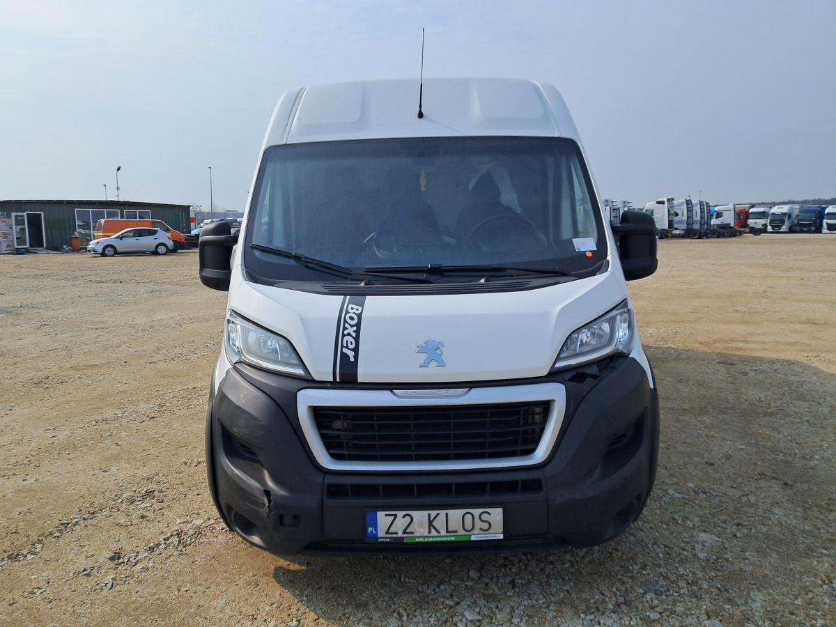 PEUGEOT BOXER FURGON BLASZAK - Furgón: foto 3 PEUGEOT BOXER FURGON BLASZAK - Furgón: foto 3