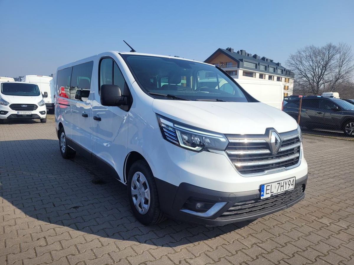 Coche RENAULT TRAFIC VAN: foto 1