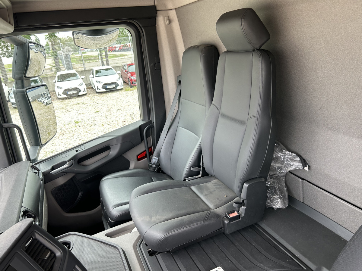 Camión de basura SCANIA P 320 WYWÓZ ŚMIECI: foto 11