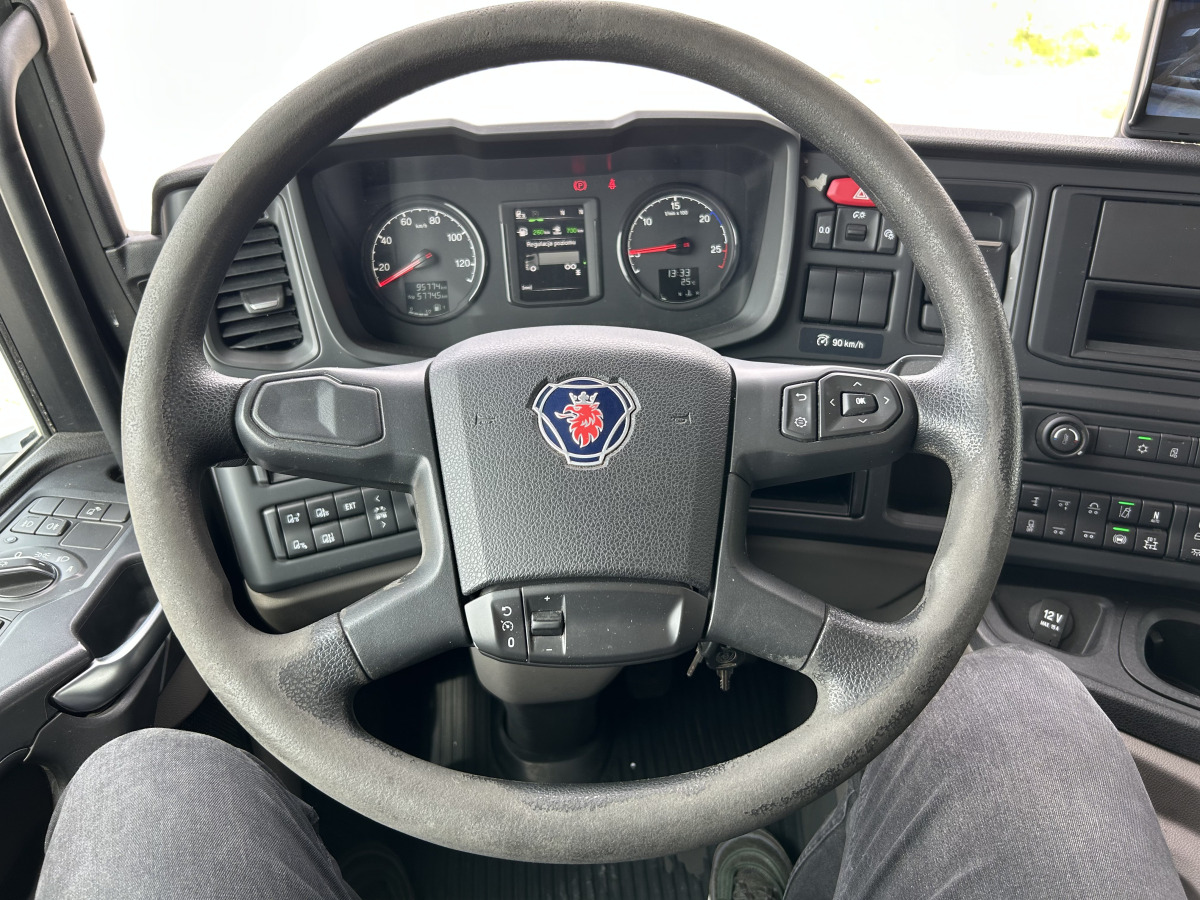 Camión de basura SCANIA P 320 WYWÓZ ŚMIECI: foto 13