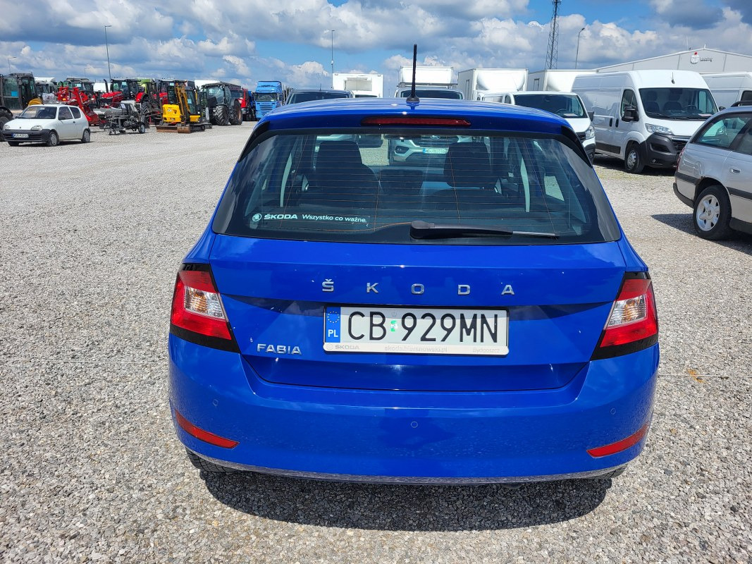 SKODA FABIA HATCHBACK - Hatchback: foto 5 SKODA FABIA HATCHBACK - Hatchback: foto 5