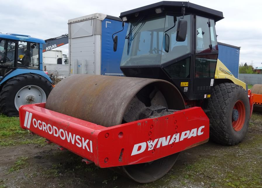 Walec DYNAPAC CA 302D 2011 - 3393 mth - CE - 15,9t - Rodillo: foto 2 Walec DYNAPAC CA 302D 2011 - 3393 mth - CE - 15,9t - Rodillo: foto 2