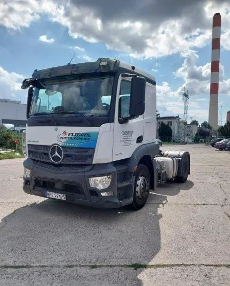 Mercedes-Benz Actros 1833LS - Cabeza tractora: foto 1 Mercedes-Benz Actros 1833LS - Cabeza tractora: foto 1