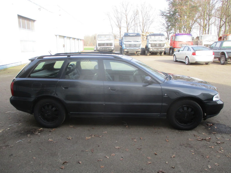 Coche familiar Audi A4 Avant 1.9 tdi , S-Line , Manual , Airco , EXPORT: foto 7 Coche familiar Audi A4 Avant 1.9 tdi , S-Line , Manual , Airco , EXPORT: foto 7