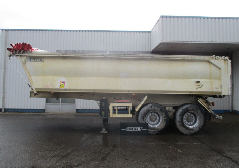 Benalu C33 , 2 Axle, Alu Tipper trailer , Drum brakes , Spring suspension - Semirremolque volquete: foto 2 Benalu C33 , 2 Axle, Alu Tipper trailer , Drum brakes , Spring suspension - Semirremolque volquete: foto 2
