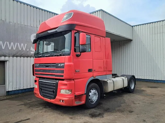 DAF XF 105 460 , Manual Gearbox , PTO , Tipper Hydraulics , Airco , Superspace Cab - Cabeza tractora: foto 1 DAF XF 105 460 , Manual Gearbox , PTO , Tipper Hydraulics , Airco , Superspace Cab - Cabeza tractora: foto 1