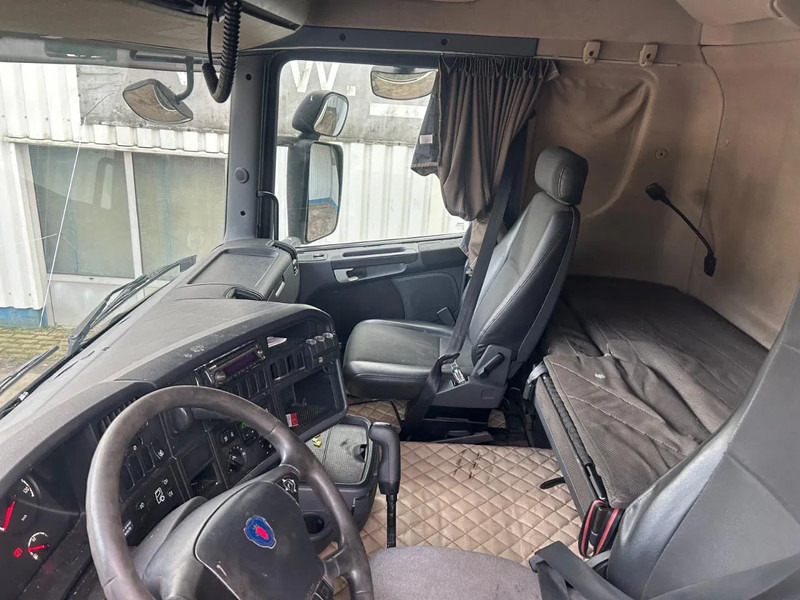 Foto del interior 1: Cabeza tractora Scania R380 Topline , Manual Gearbox , Euro 5