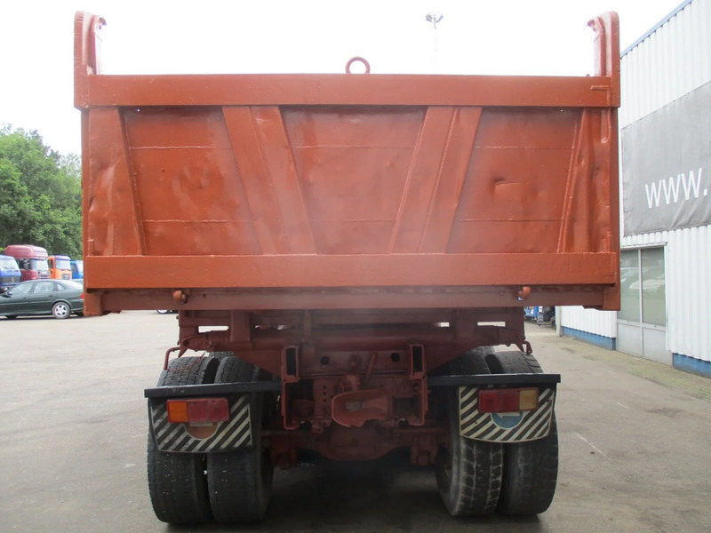 Camión volquete MAN 26.321 6x4 , 3 way tipper , ZF Manual , Spring suspension: foto 7