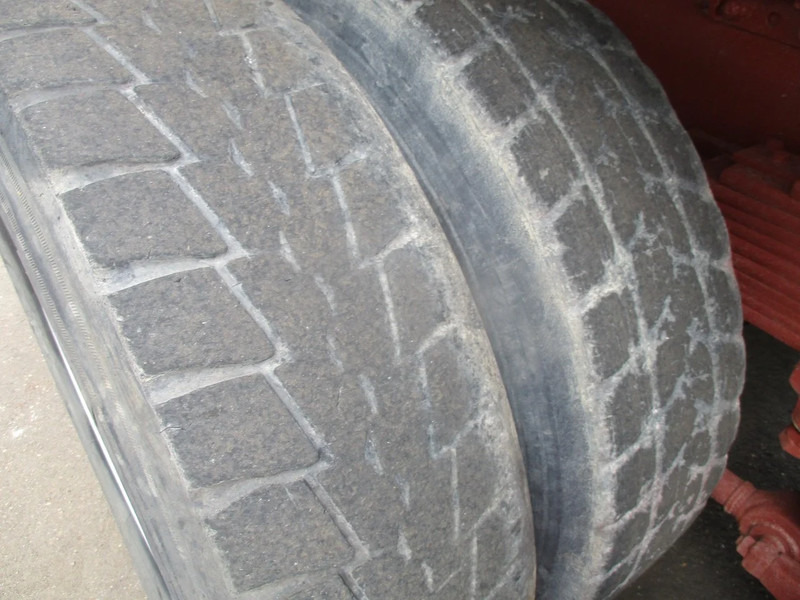Camión volquete MAN 26.321 6x4 , 3 way tipper , ZF Manual , Spring suspension: foto 18